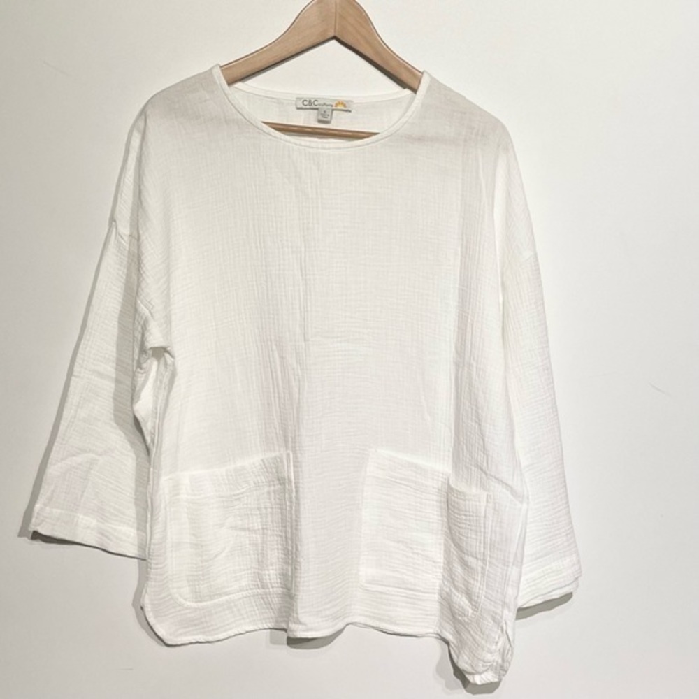 C&C California Cotton Gauze White Tunic Top Pockets Small Long Sleeve NWT